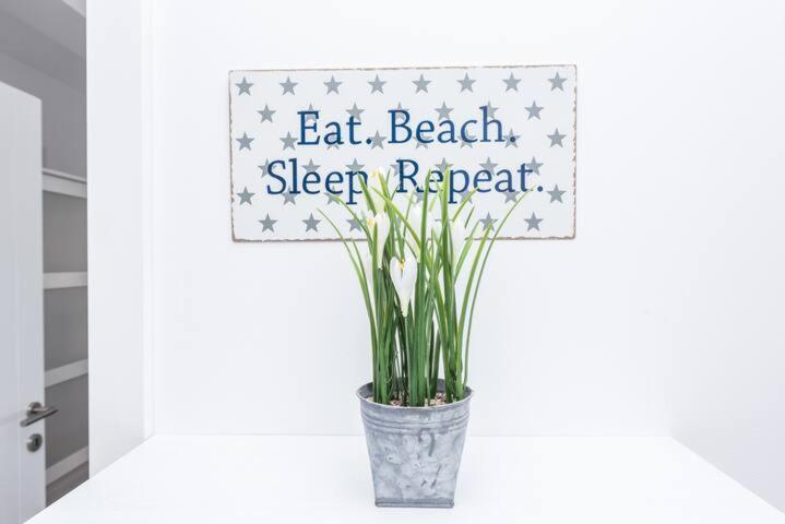 Blue Sky, Modern Sea View Apartment Novalja Exterior foto